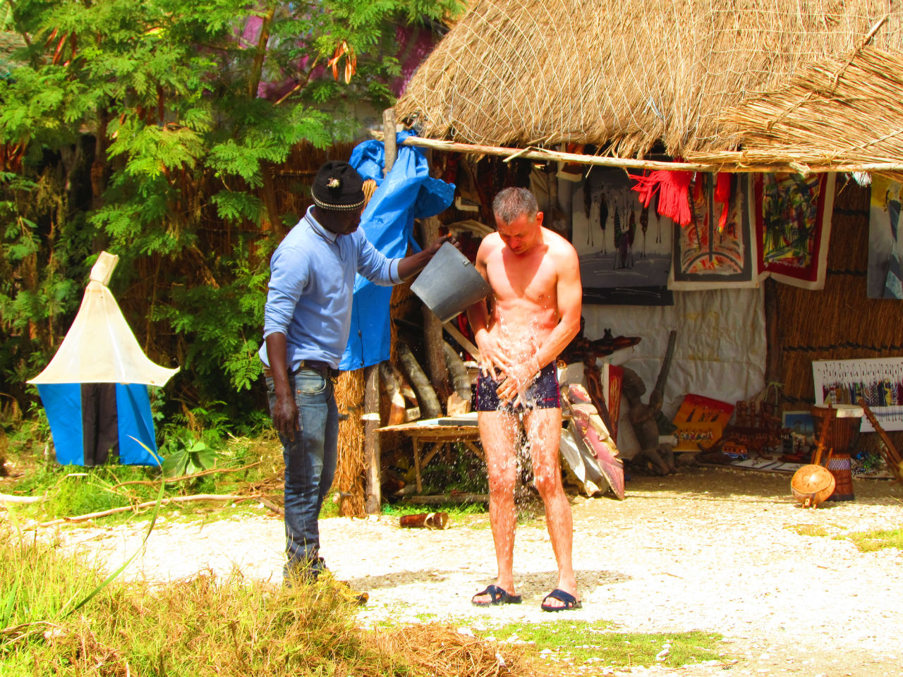 Озеро Ретба. Розовое на белом Сенегал