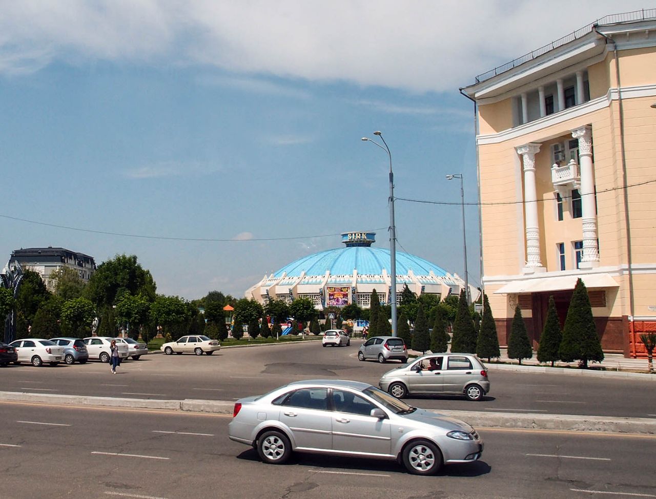 Столица дружбы и тепла Ташкент, Узбекистан