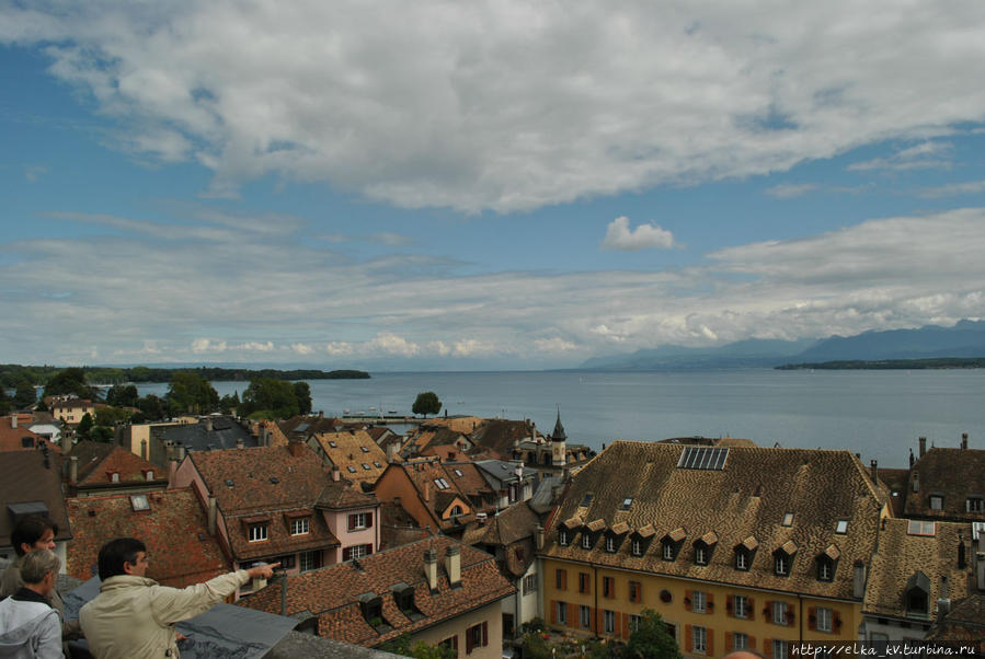 Виды с террасы замка Ньона Кантон Во, Швейцария