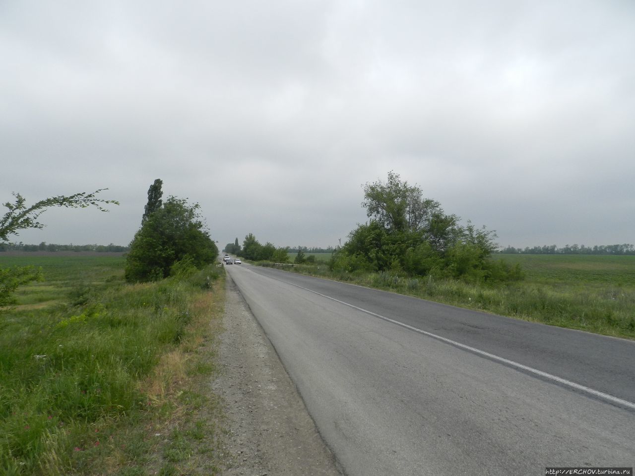 Степь: дороги, поля, курганы, половецкие бабы и монументы Херсонская область, Украина