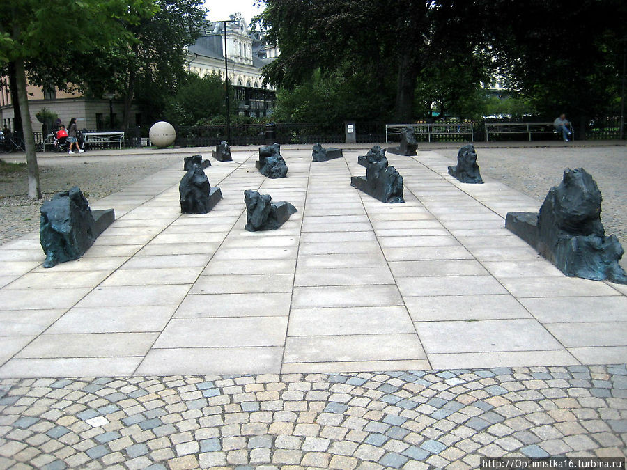 Мемориал человеку-легенде, праведнику мира Раулю Валленбергу Стокгольм, Швеция