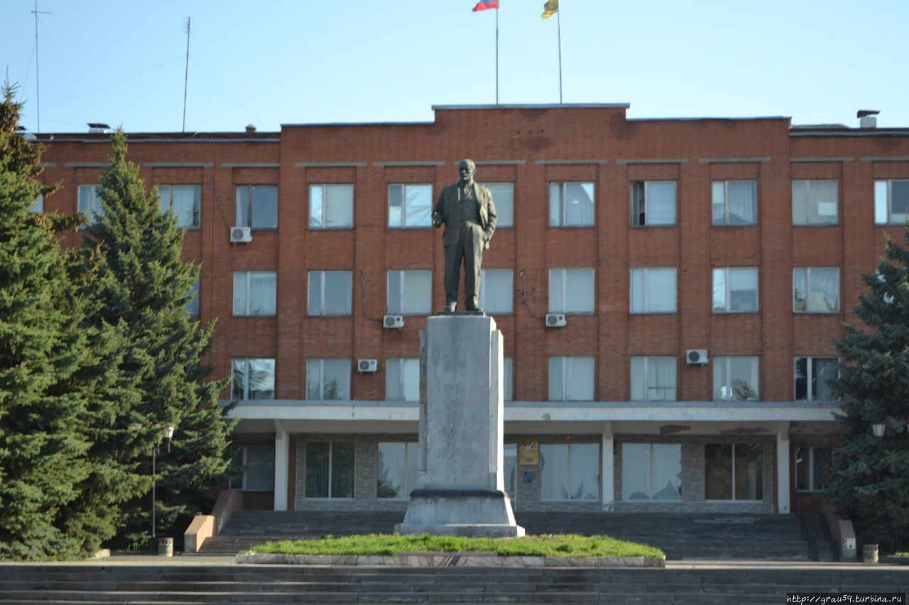 Памятник В.И.Ленину Сердобск, Россия