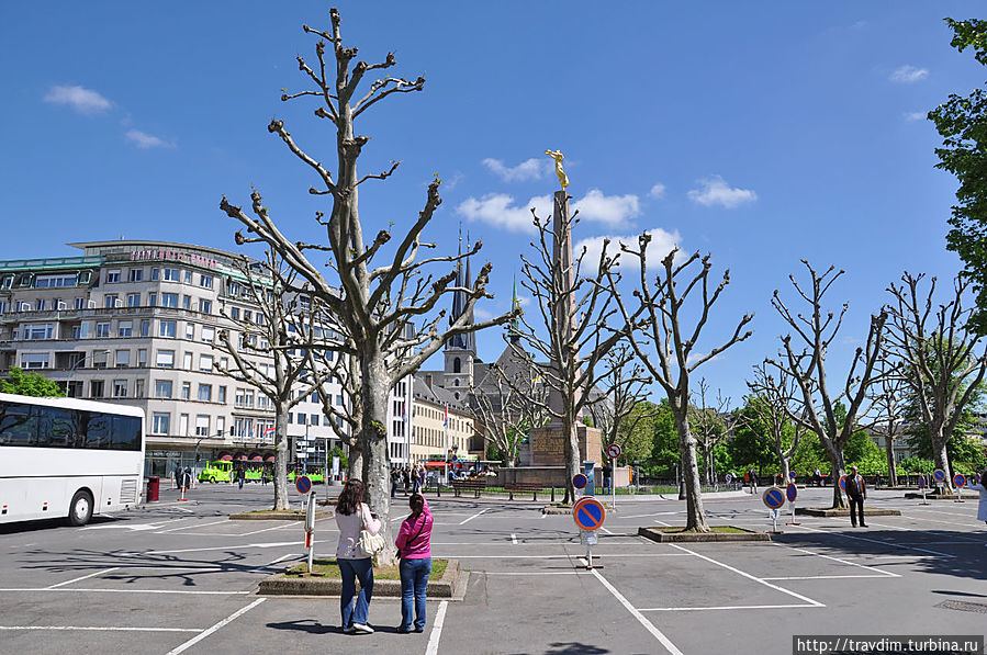 Площадь Конституции в Люксембурге Люксембург, Люксембург