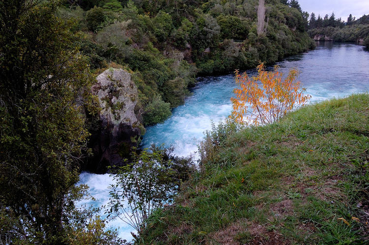 Водопад Huka Falls