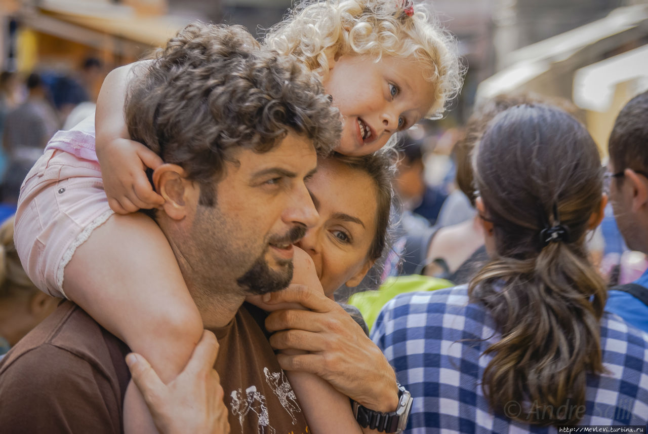 Прогулка в Vernazza, La Spezia, Италия Вернаска, Италия