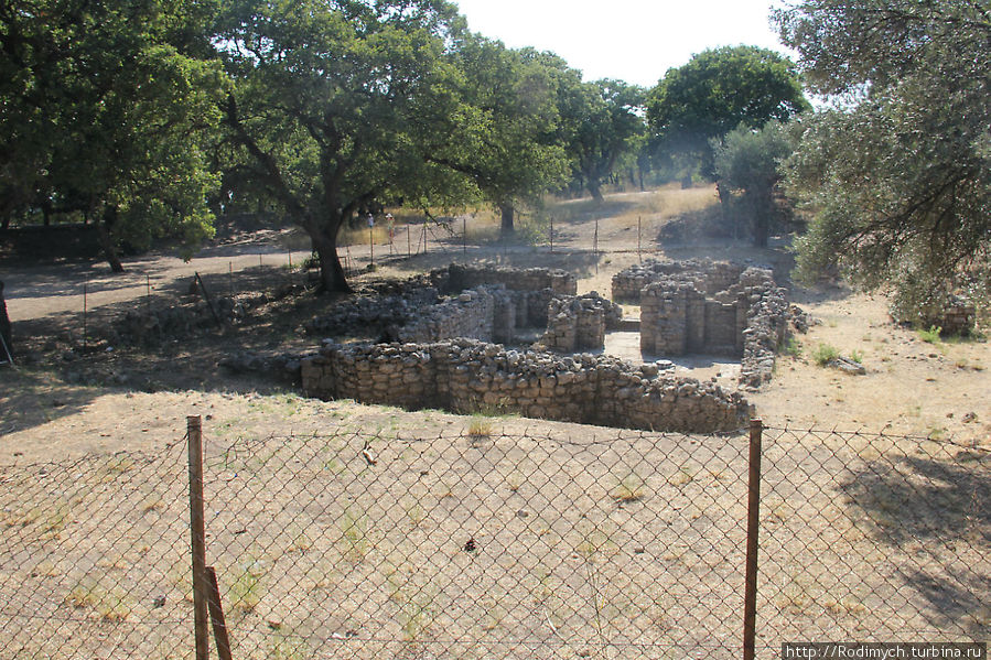 Раскопки чего-то древнего Остров Родос, Греция