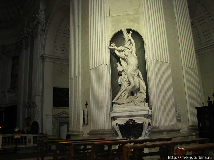статуя святого Себастьяна
