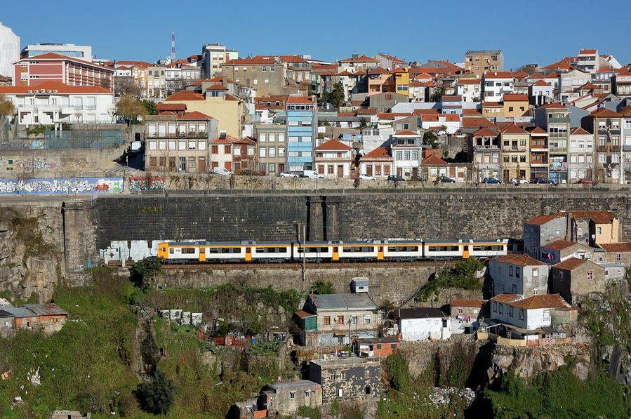 Португальское Рождество. Мосты и тоннели Порту Порту, Португалия