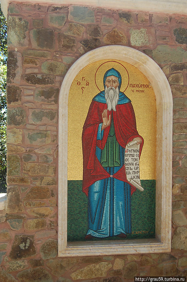 Мозаики на горе Трони Киккос монастырь, Кипр
