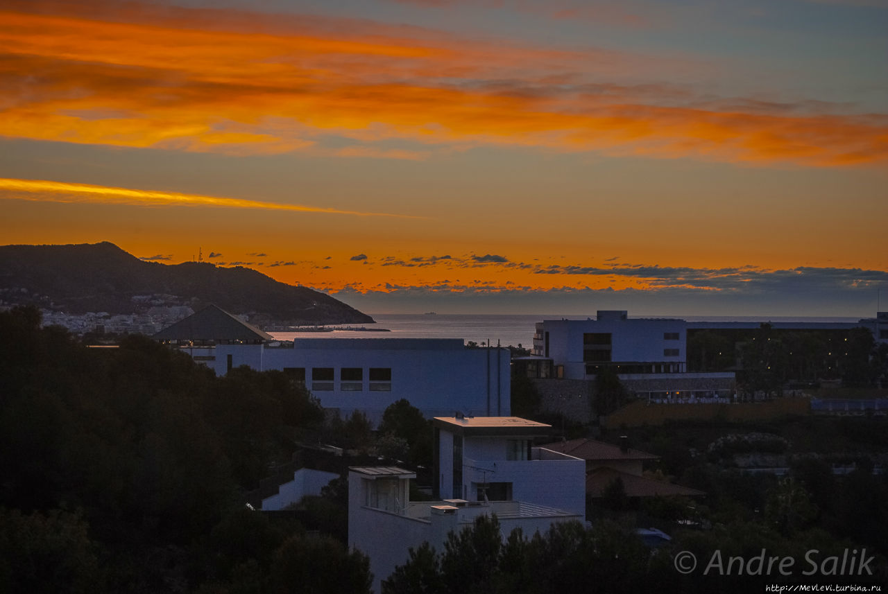 Красивый рассвет Ситжес, Испания