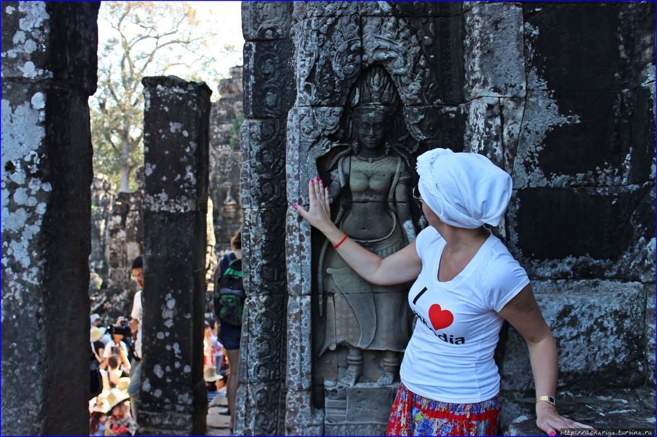 Лики Байона Ангкор (столица государства кхмеров), Камбоджа
