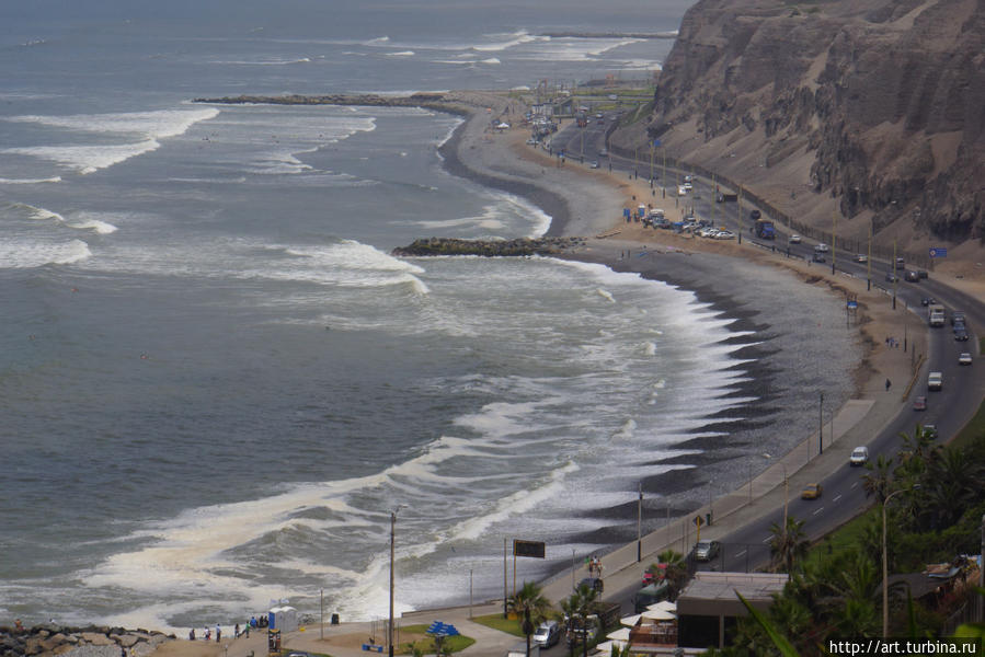днем была встреча с Тихим океаном на набережной Лимы Перу