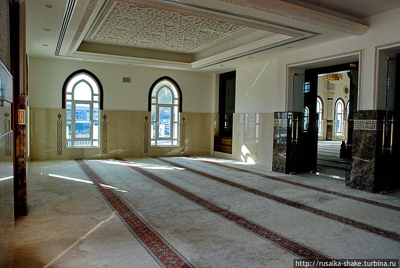 Неизвестная мечеть Дубай, ОАЭ