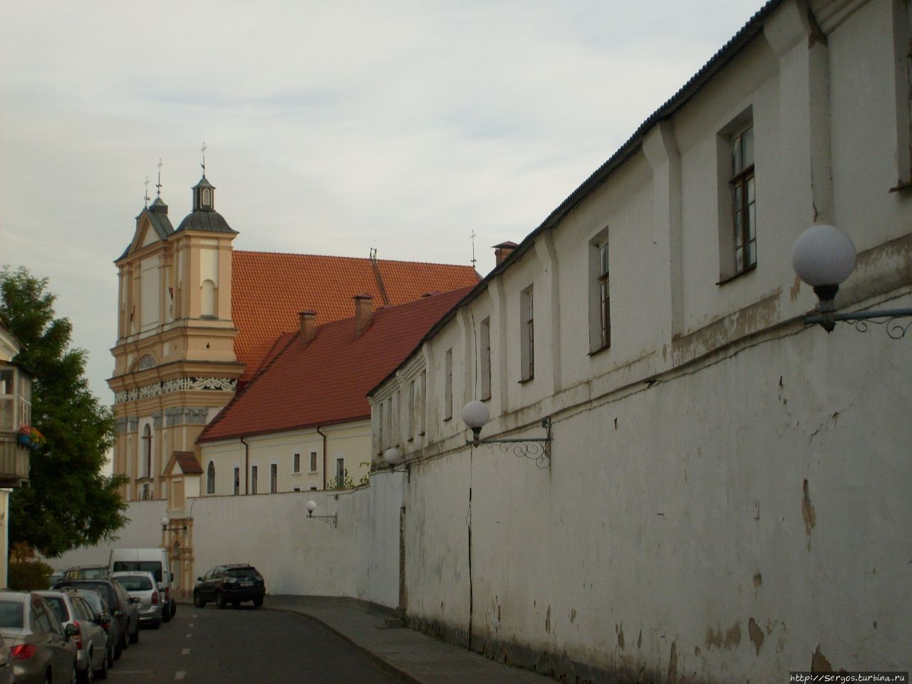 Бригитский монаст. (1634-42гг.) занимает целый квартал небольшого Гродно Беларусь