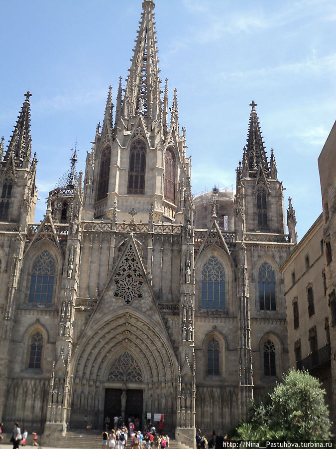 Легенды  Готического  квартала Барселона, Испания