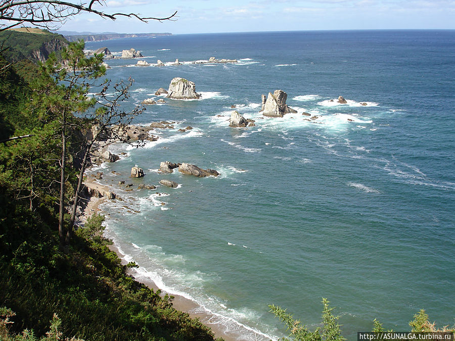 Самый яркий пример – Плайя де Силенсио (Playa del Silencio) Астурия, Испания