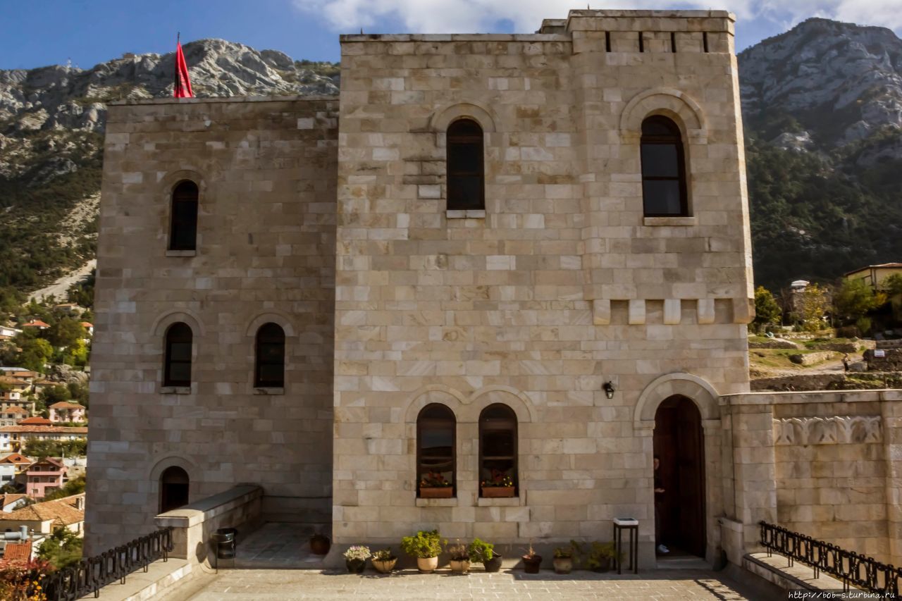 Shqiperia 16860. По следам Скандербега. Круя — Шкодер Албания Shqiperia 16860. По следам Скандербега. Круя — Шкодер Албания