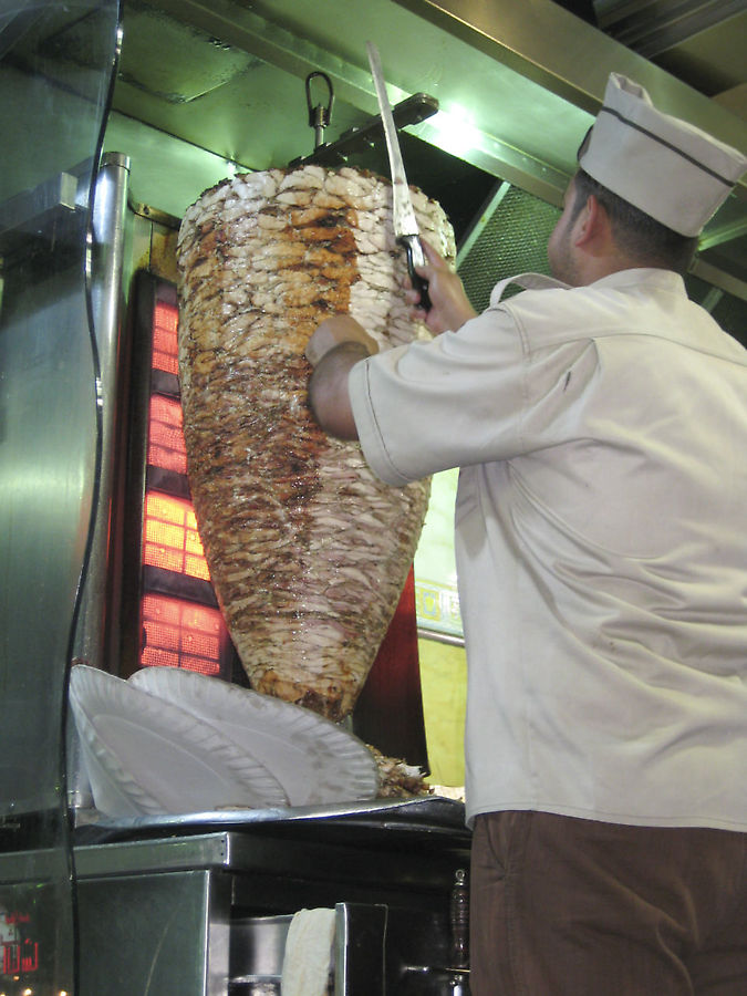 Никакие другие мясные блюда в Сирии заказывать нет надобности. Дамаск, Сирия