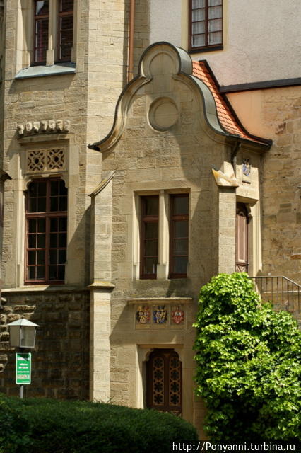 Детали здания замка Штутгарт, Германия