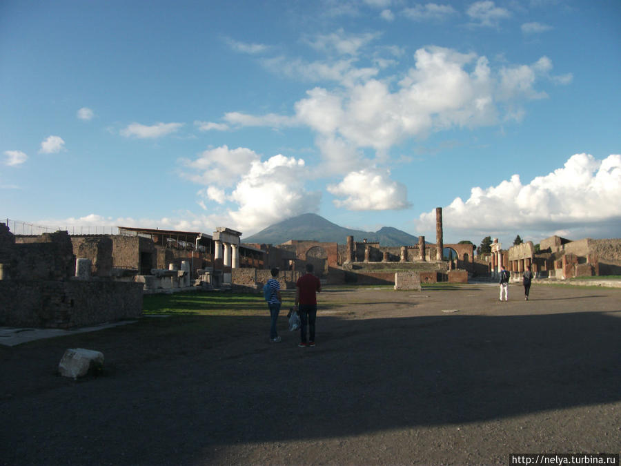 Прогулка в прошлое. Помпеи Помпеи, Италия