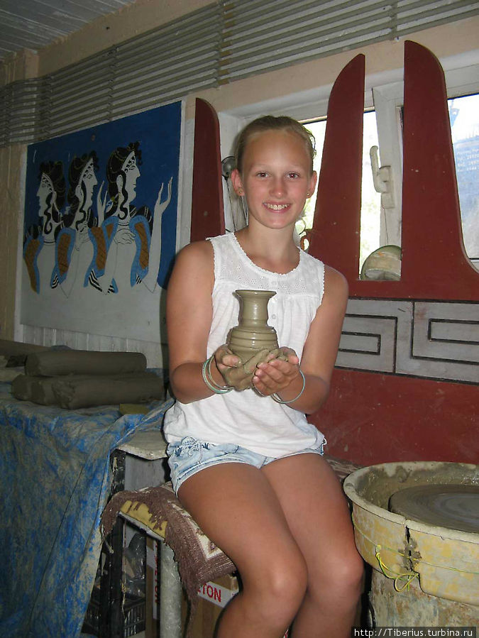 Вот такую вазу Вы можете сделать самостоятельно Агиос-Николаос, Греция