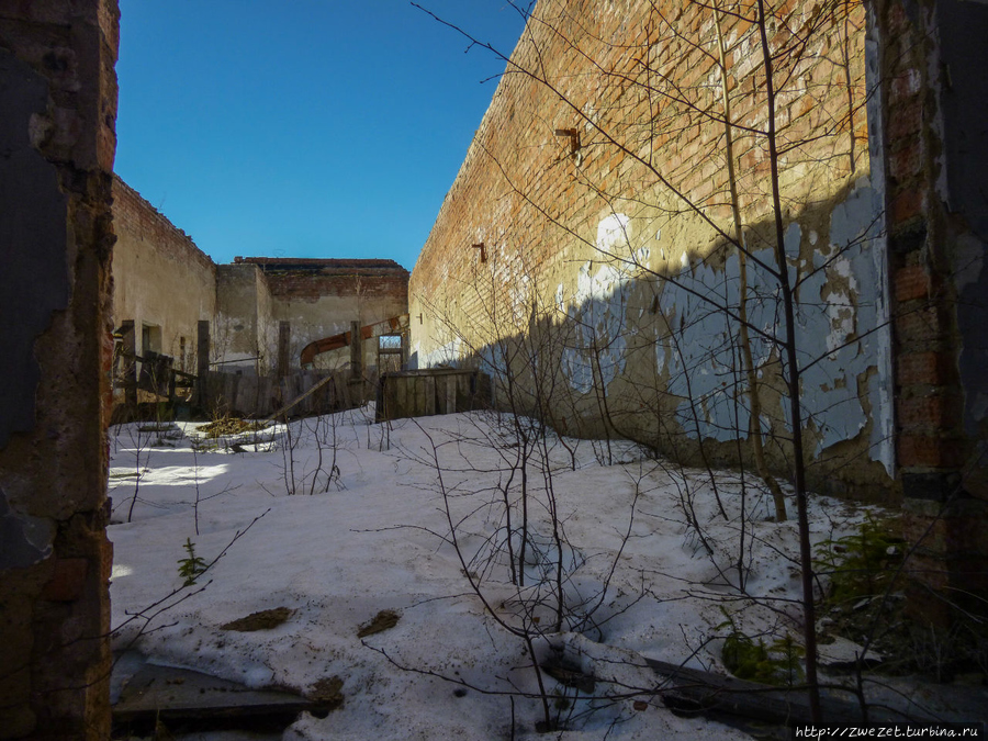 На обломках прошлого Москва и Московская область, Россия