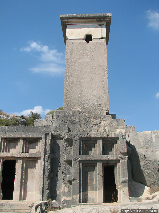 Гробница на колоннах Эгейский регион, Турция