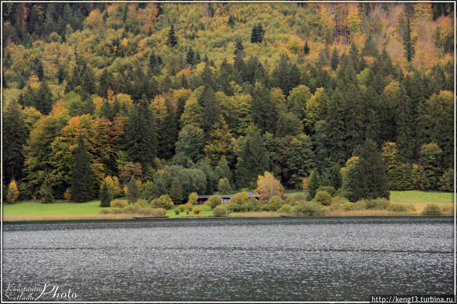 Бирюзовая гладь озера Альпзее Швангау, Германия