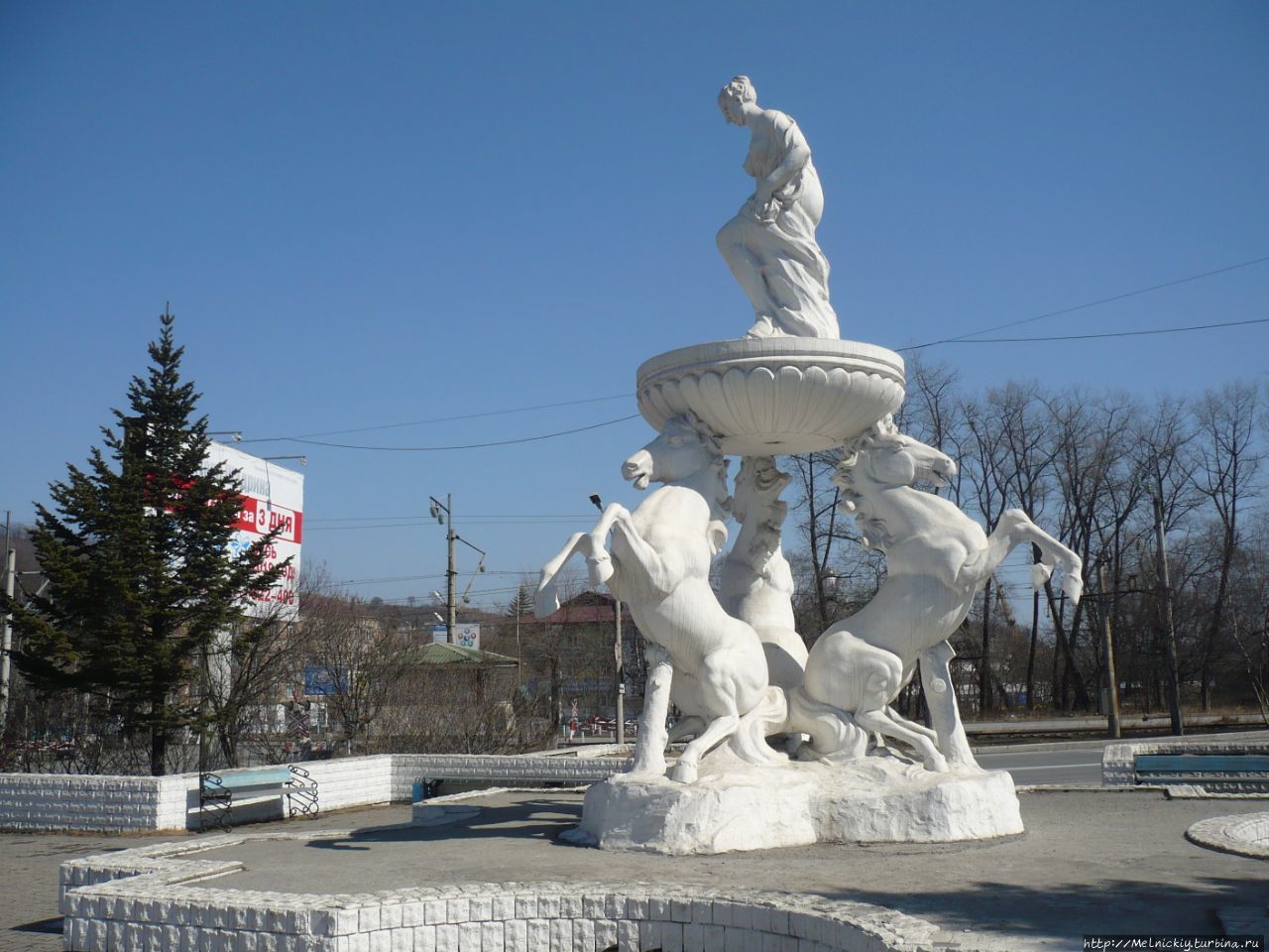 Скульптурная группа на Находкинском проспекте Находка, Россия