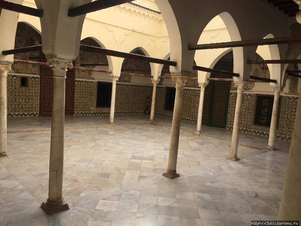 Дворец паши Ахмед Бейя Константина, Алжир