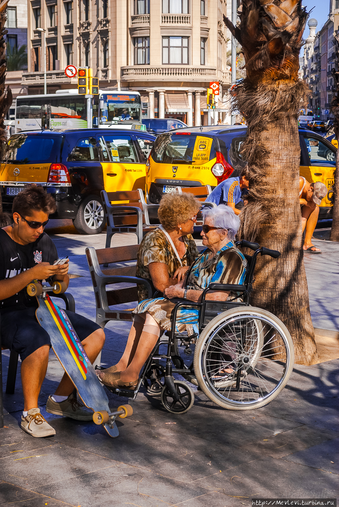 Август в Барселоне Барселона, Испания