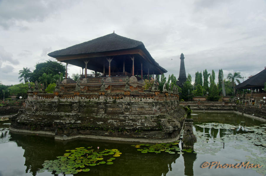Индонезия. Бали: музей Таман Гили Клунгкунг, Индонезия