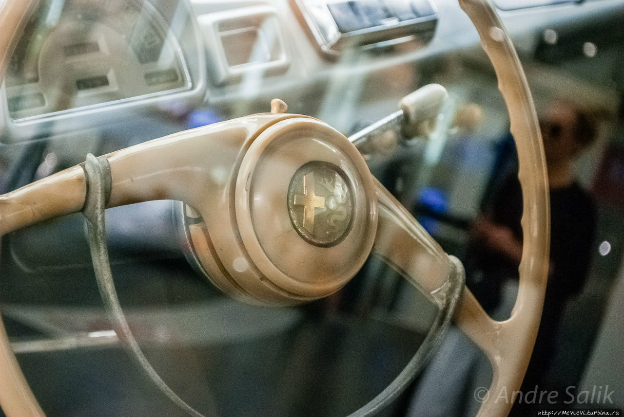 Музей Alfa Romeo Alfa Romeo Historical Museum Милан, Италия