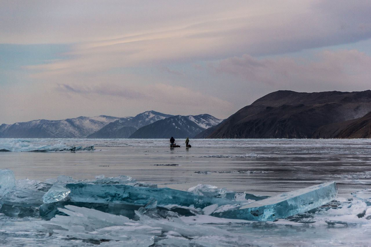Максимальная толщина льда на Байкале