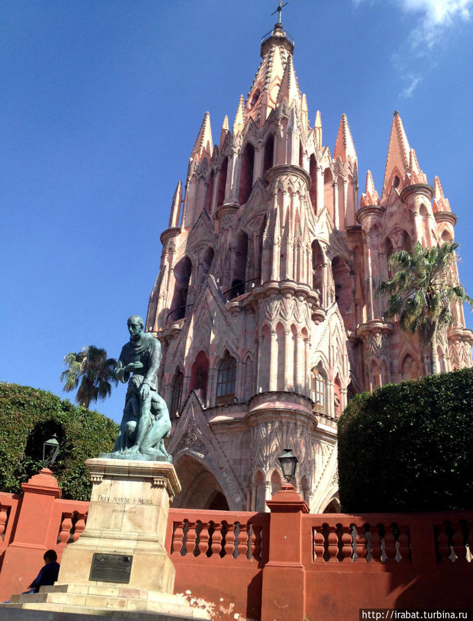 Церковь Святого Михаила Архангела Сан-Мигель-де-Альенде, Мексика