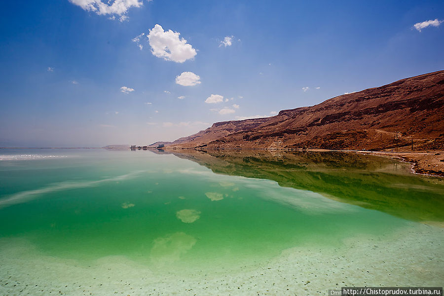 За последнее столетие уровень воды упал на 25 метров. Мертвое море, Израиль