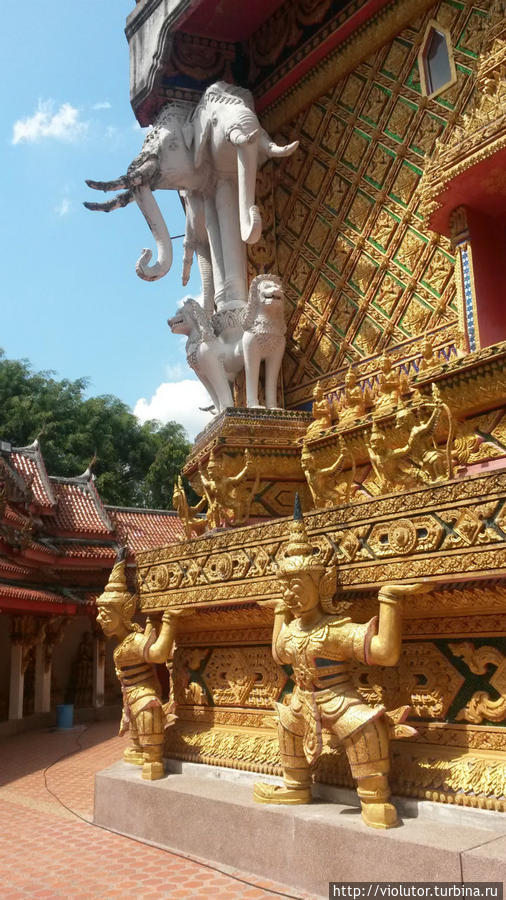 Храм Банг Рианг в провинции Пханг Нга Пханг-Нга, Таиланд