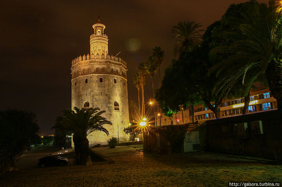 Золотая Башня Севилья, Испания