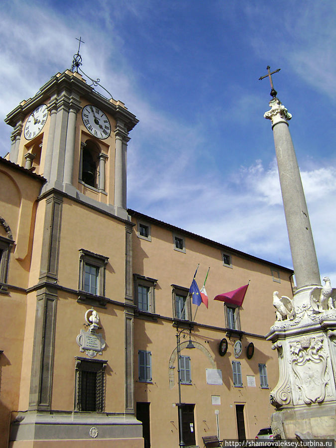 Городская Ратуша (Palazzo del Podestà) Тарквиния, Италия
