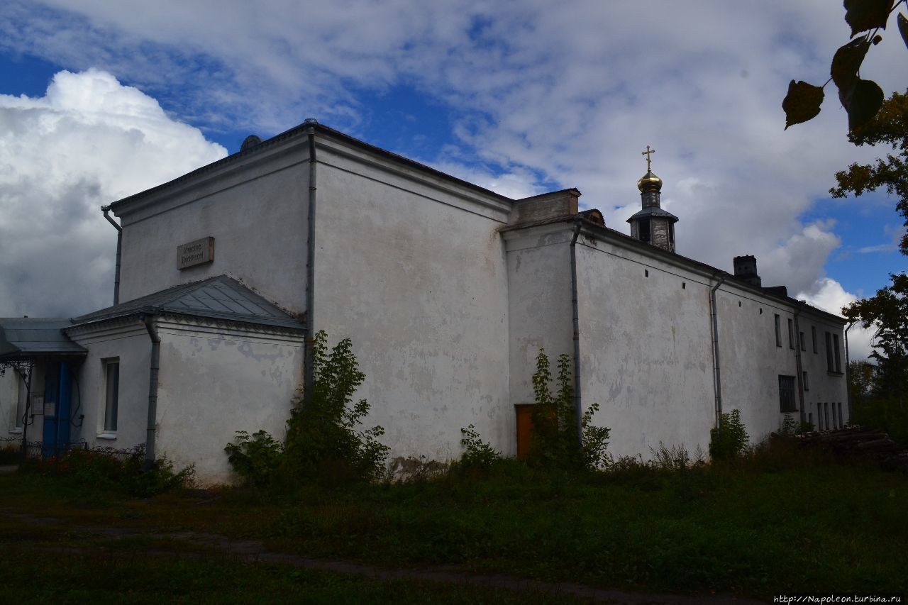 Покровская церковь Красные Баки, Россия