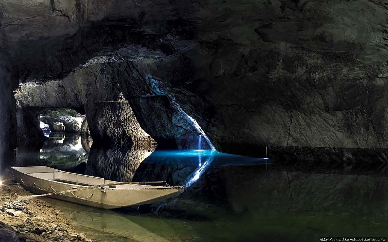Подземное озеро Сен-Леонар, Швейцария