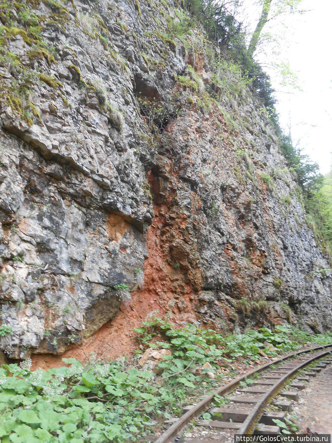 Асун Мезмай, Россия