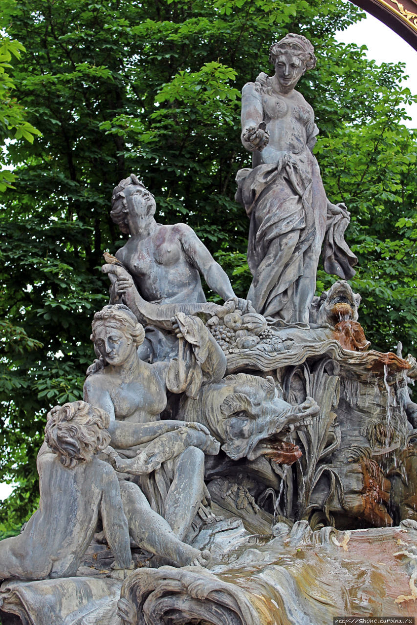 Три площади Нанси (памятник ЮНЕСКО №229): площадь Станислава