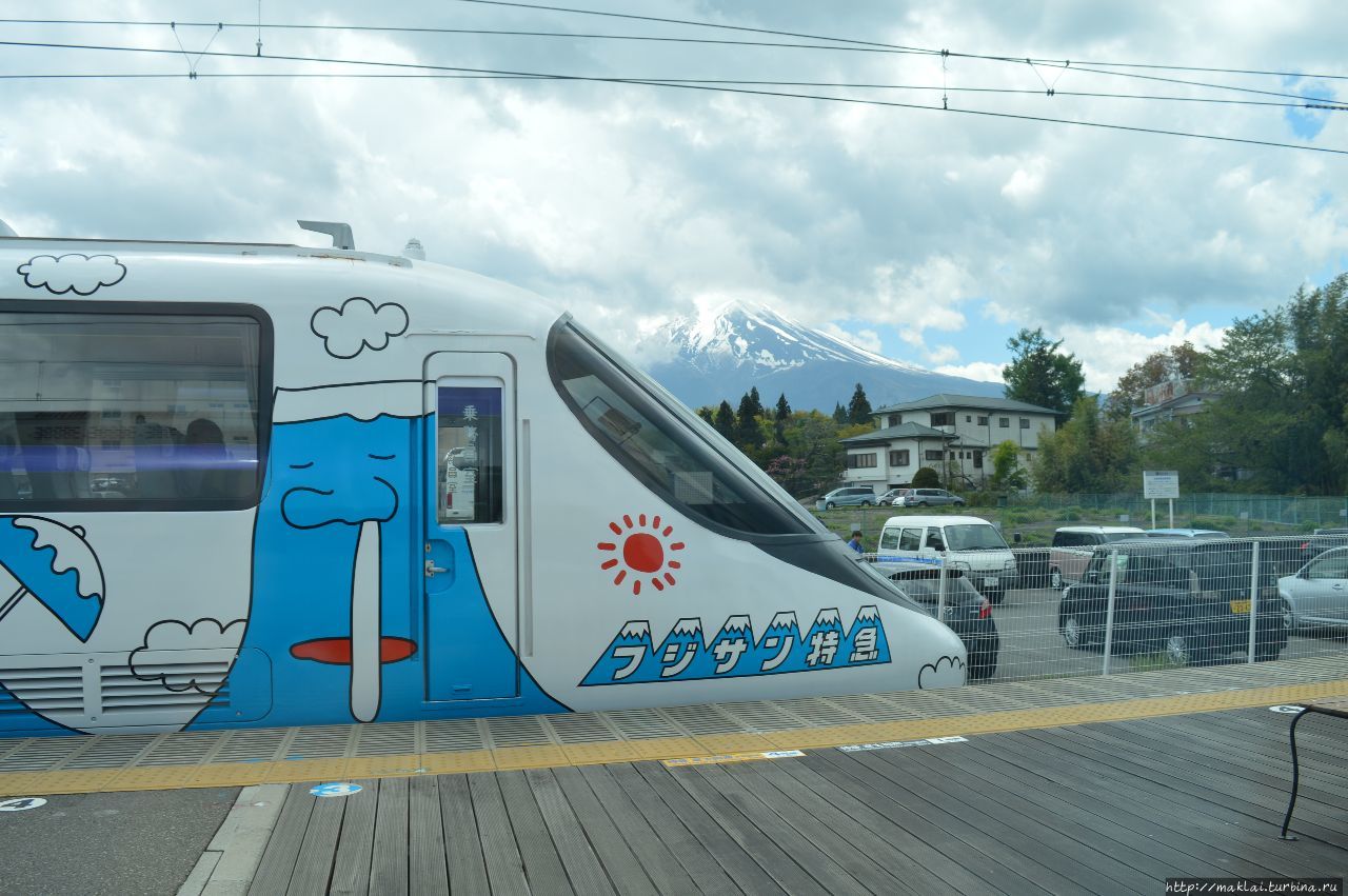 Смешной поезд Кавагути, Япония