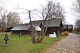 Дом крестьянки Лоховой из деревни Вашкино. Середина XIX в ( дом на два коня)