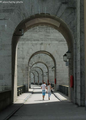 Электростанция построена в середине 50х годов ХХ века и вырабатывает 850 млн квт час электроэнергии в год