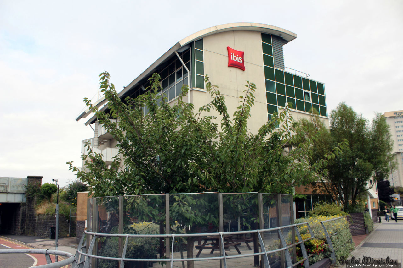 Ibis Cardiff Centre
