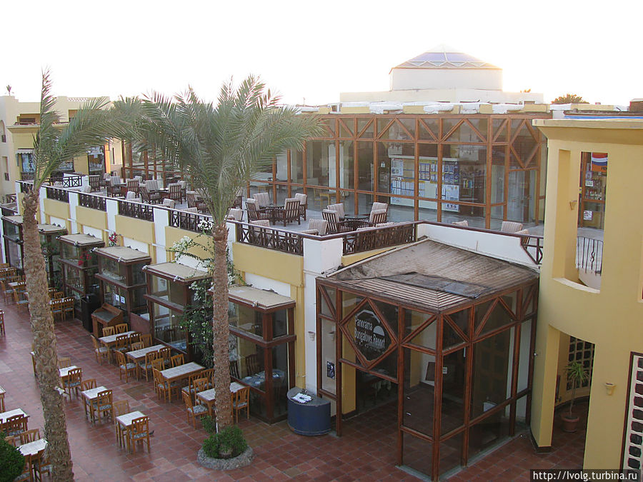 Веранда бара у рецепшн