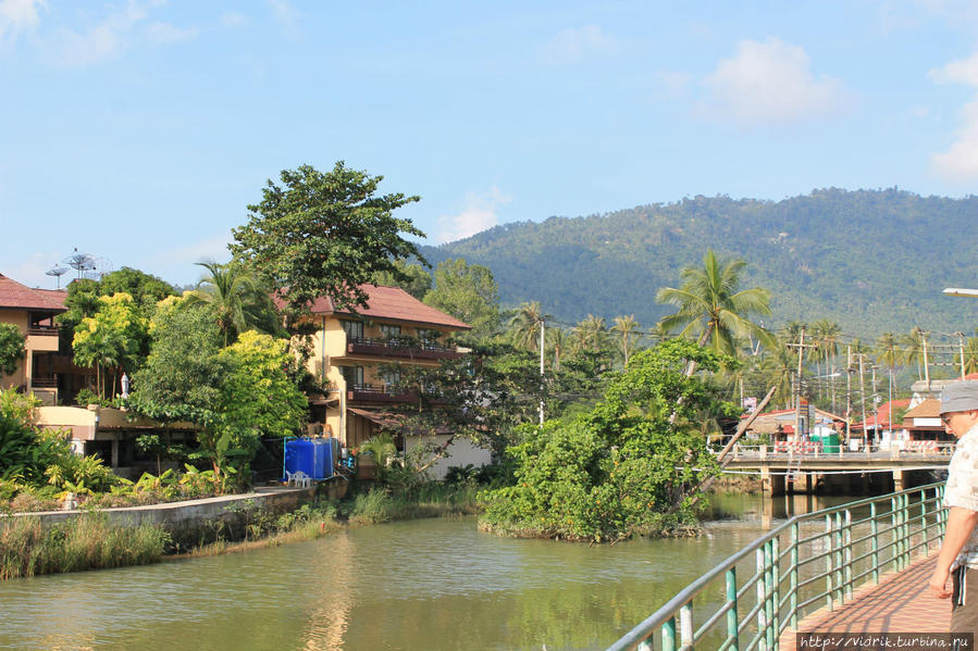 на этой речке вараны и живут Ламаи, Таиланд