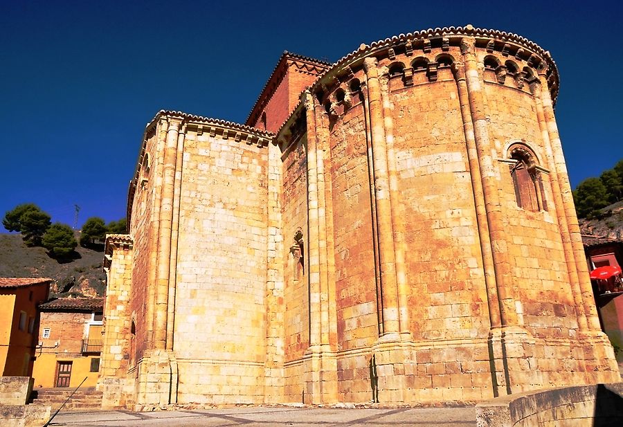 Iglesia de San Miguel (XII) Дарока, Испания